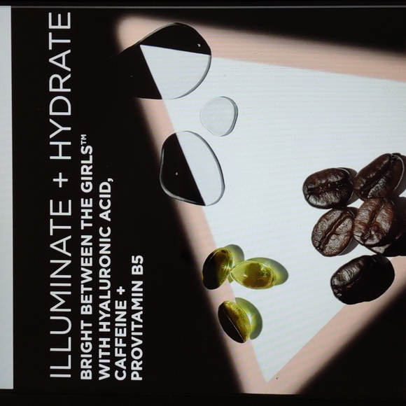 GLAMGLOW Bright Between The Girls Instant Radiance Hydrating Decollete Mask - Picture 5 of 5